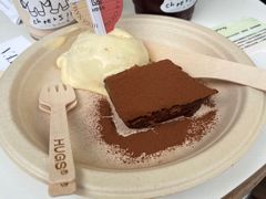 -HUGS coffee(东区店)