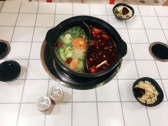 -俭让佬妈现卤串串(温江总店)