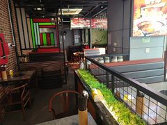 -罗二娘·鲜切牛自助火锅(罗湖东门步行街店)