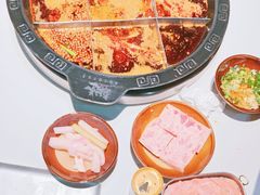红汤小锅-卤校长老火锅(杨家坪直营店)