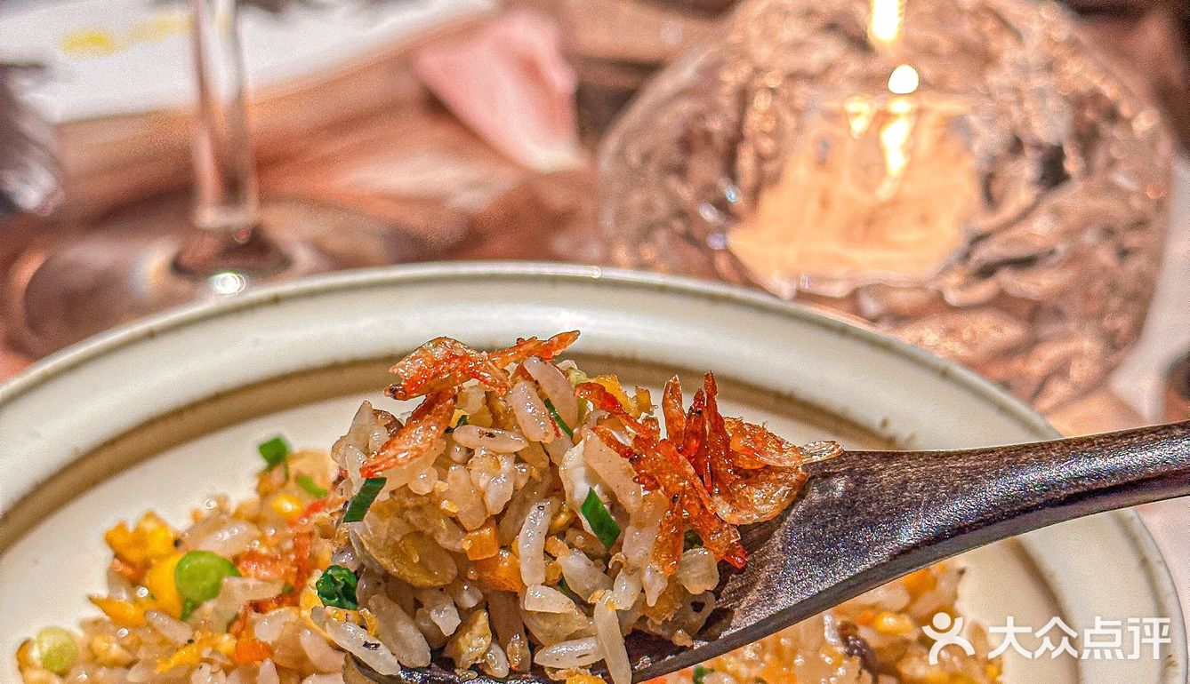 这家粉色系料理简直是为女神月准备哒！