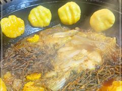 -咱屯子铁锅炖(洪楼店)