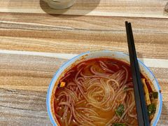 -老字号杨坡红油米线腊汁肉夹馍(东四道巷店)