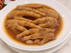 -香港百合居(LCM置汇旭辉广场店)