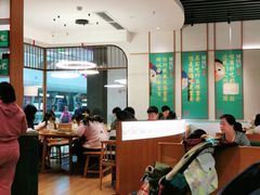 大堂-诚铭记·虾仁汤包·成都小吃(融创店)