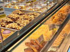 -鲍师傅糕点(淮海中路店)
