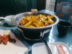 -乔家小院•非遗驴肉•本地小海鲜(滨河路店)