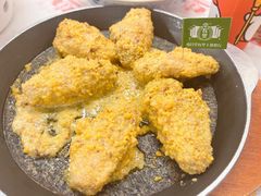 咸蛋黄鸡翅-堂瓦里·33年传统赣菜(第一街区店)