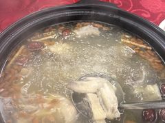 -花苑美食横琴生蚝火锅(拱北粤华路店)