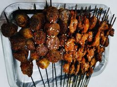 -马克力木手抓炕锅烤羊肉(盐湖一小区店)
