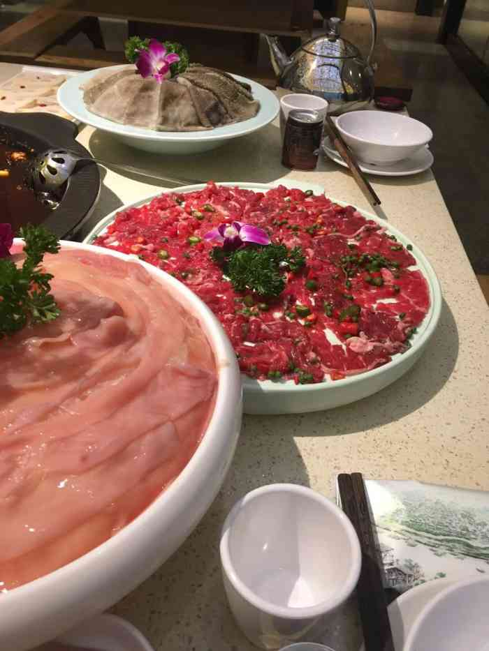 千里宴火锅-"朋友开车一起来吃火锅,环境真的嘿高大上,.