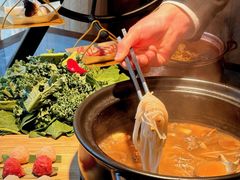 -慢丽江·云南野生菌土鸡锅(付家庄店)