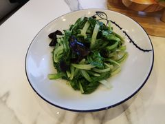 木耳鸡毛菜-雷峰塔·藕香居餐厅