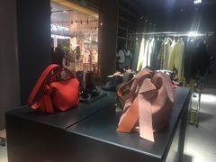 -Acne Studios(芮欧百货店)