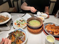 -小菜园新徽菜(镇江丹阳吾悦店)