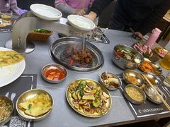 -艺林烤肉城(光明店)