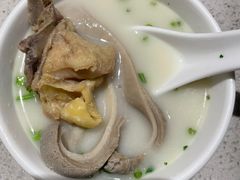 -海底捞火锅(明湖路店)