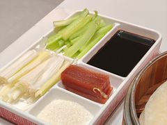 -梅利汴京烤鸭•开封豫菜地标店(东大街店)