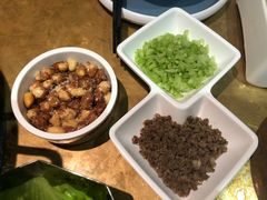 -左庭右院鲜牛肉火锅(金山万达店)