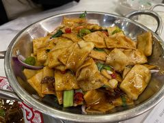 -江城燕子大排档(江汉路步行街店)