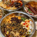 青岛！！巨好吃的干拌螺蛳粉[流泪]