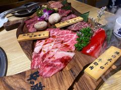 梦幻牛M9拼盘-牛藏·黑毛和牛烧肉(环市东店)