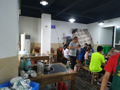 -叶二姐九尺鹅肠火锅(南部新城店)