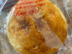 椰奶芝士包-BROAD面包路·欧式面包(龙湖时代C馆店)