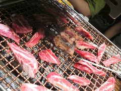 -明洞阿姨·韩式酱蟹烤肉·创意料理(三元桥店)