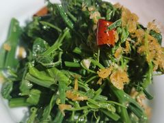 香酥虾皮丝瓜尖-小吊梨汤·北京菜·烤鸭(鸟巢店)