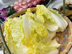 -三个椰子·现砍椰子鸡(金源CBD店)