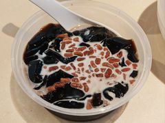 红豆烧仙草-香港池仔记肠粉王(博多新记襄阳南路店)