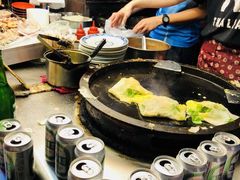 -六合夜市