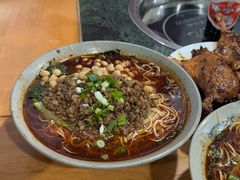 -丁丁猫重庆小面(徐州路店)
