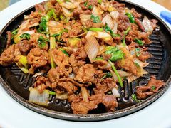 卢员外烤羊肉-壹零捌道·北京烤鸭(车公庄店)