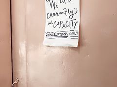 门面-The Pink Door