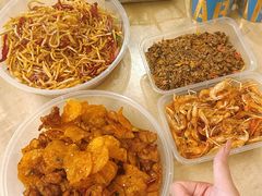 -丹水桥地锅鱼·翘嘴鲌·地方特色全鱼宴(丹江口大坝店)