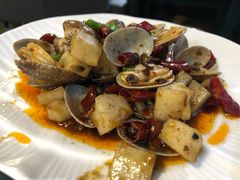 -忘忧草融合私房菜(红鼎国际店)