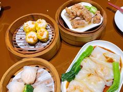 -广州中心皇冠假日酒店·百粤楼