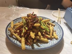 -霄汉牛三鲜湖北砂锅菜(万松园2店)