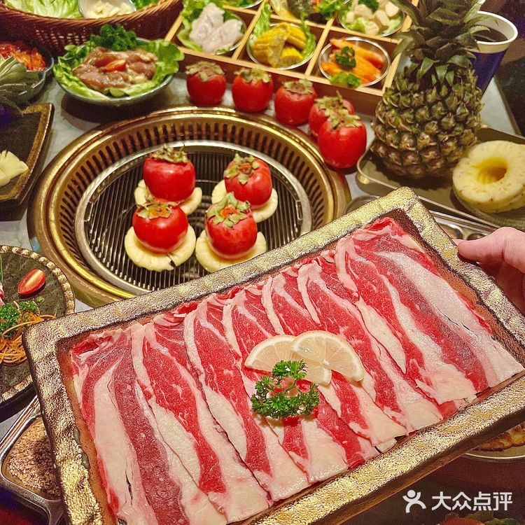 汕头这家烤肉店有烤柿子‼️爆浆一口biu汁[流泪]