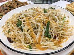 笨豆芽炒粉-六顺园清真回族饭店(工程街店)
