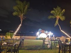 -JW万豪厨房餐厅·滨海草坪烧烤·海鲜·海景(三亚绿发山海天JW万豪酒店)