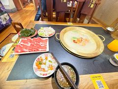 -沸炉重庆老火锅(军事博物馆店)