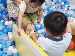 -小门牙好性格托育(北外滩中心)