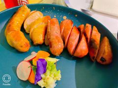 -春树下·树屋花房西餐厅(罍街AS1980店)