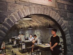 -红九格老火锅(三峡广场店)