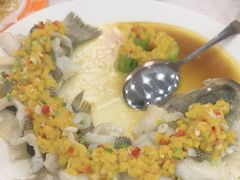 -粤盛海鲜平价店(洛溪食街店)
