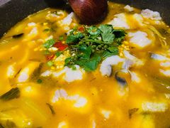 -东家小院金汤酸菜鱼(南阳路店)