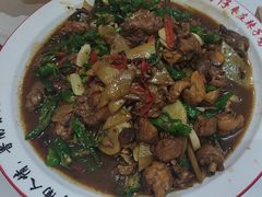 -鲁南仔·滕州炒鸡(经三路店)